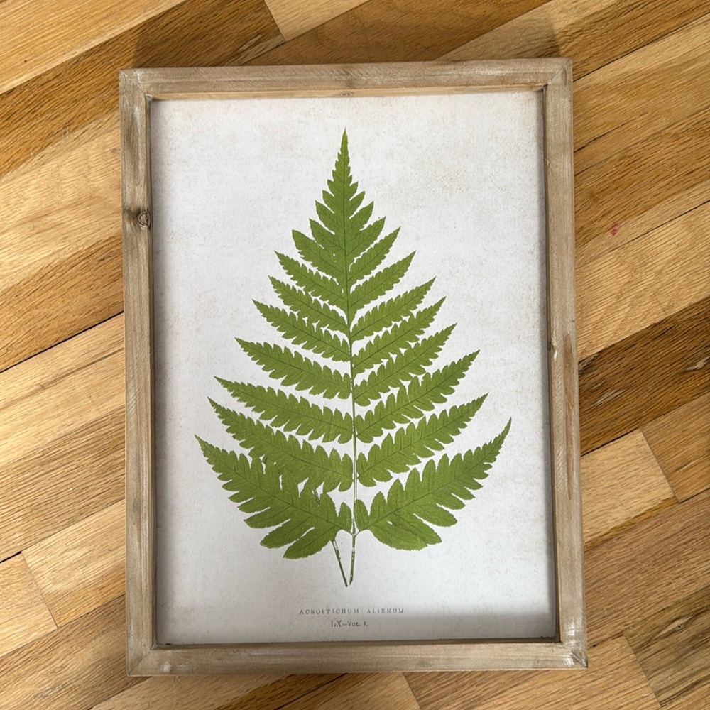 NWT Warm Heritage Spring Wall Decor